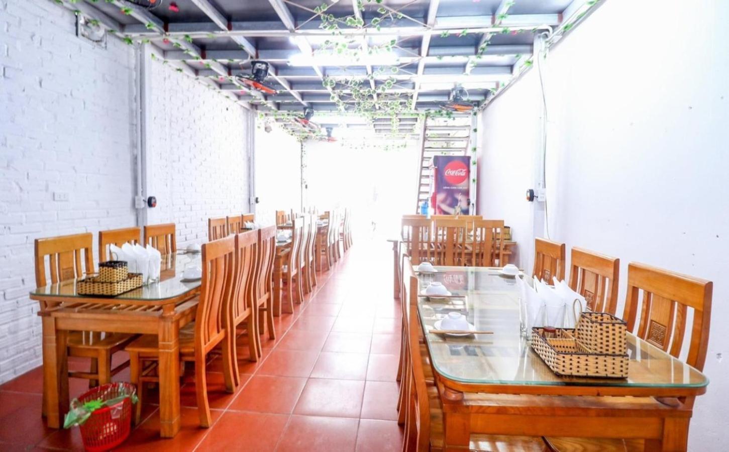 Cat Ba Madame Duyen Hotel Chan Chau Exterior photo